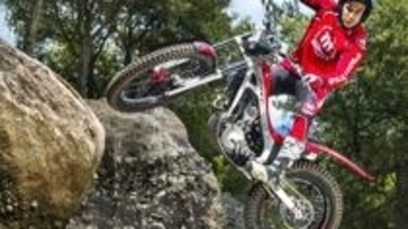 Montesa Cota 4RT 260 e Cota 4RT Race Replica 2014