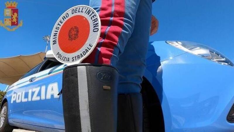 Frosinone, dopo aver rubato l&#039;auto finiscono la benzina: pizzicati dalla polizia stradale