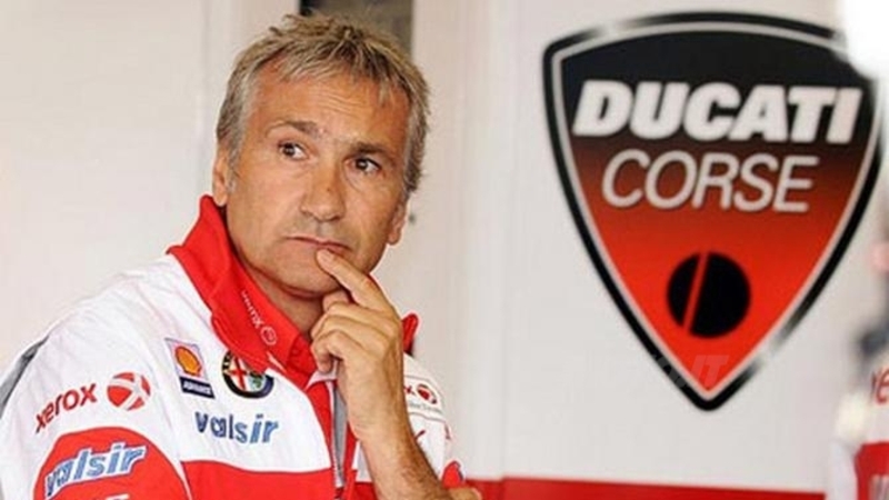 Davide Tardozzi: "Ducati pu&ograve; gestire otto Desmosedici". E sul Team VR46 Aramco: "Nessuna firma"