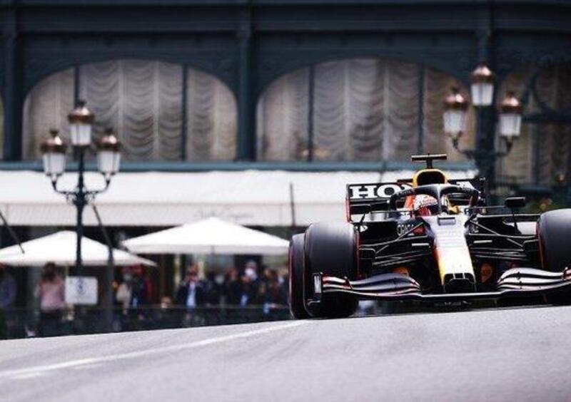 Formula 1, Verstappen: &quot;Leclerc non l&#039;ha fatto apposta&quot;