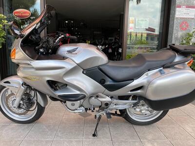 Honda Deauville 650 (2002 - 05) usata