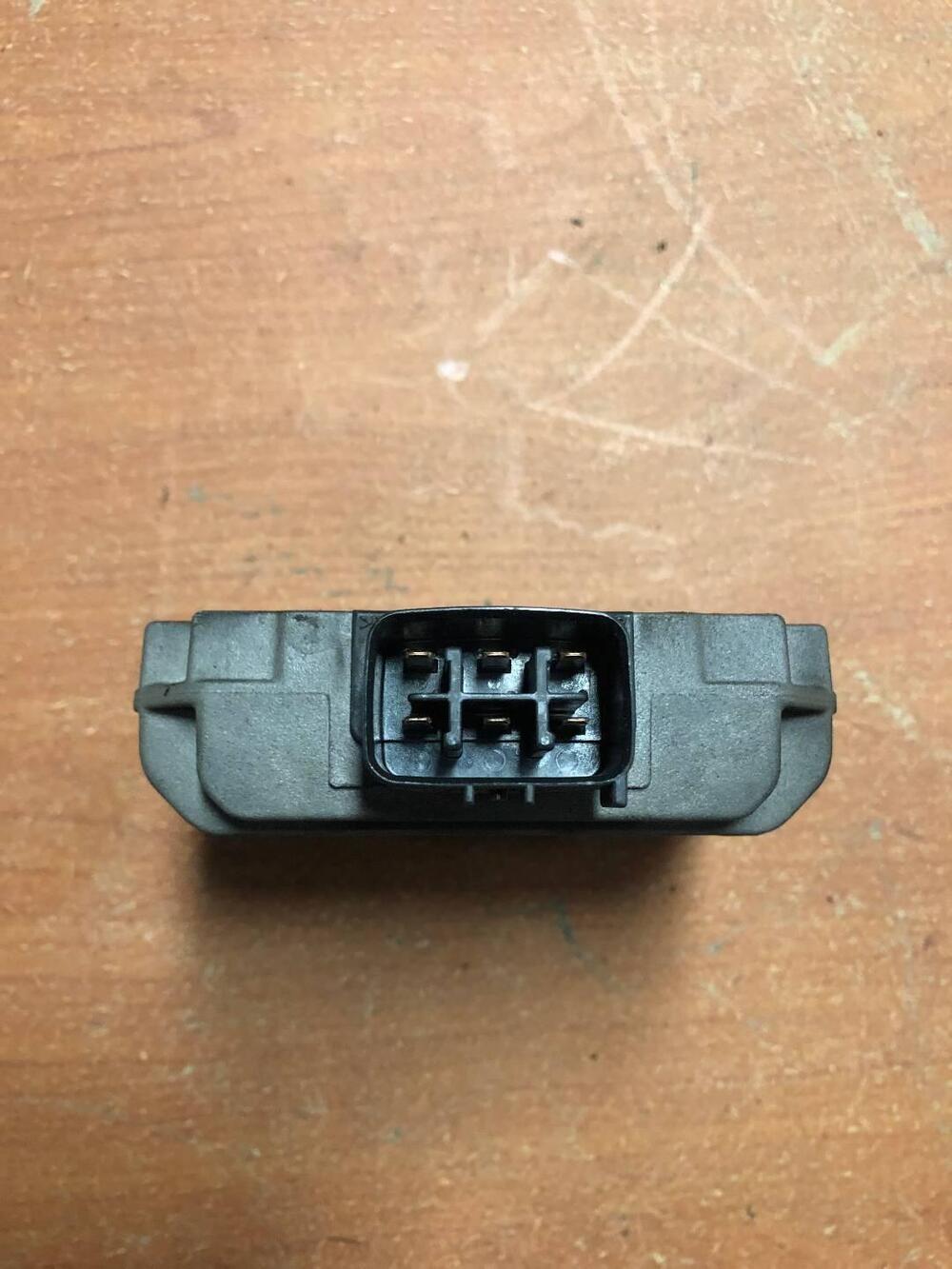 Regolatore di tensione Suzuki Burgman 400 '03-'05 (2)