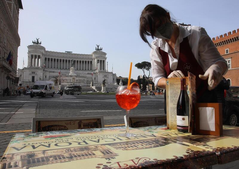 Covid. Dal 14 giugno mezza Italia in zona bianca