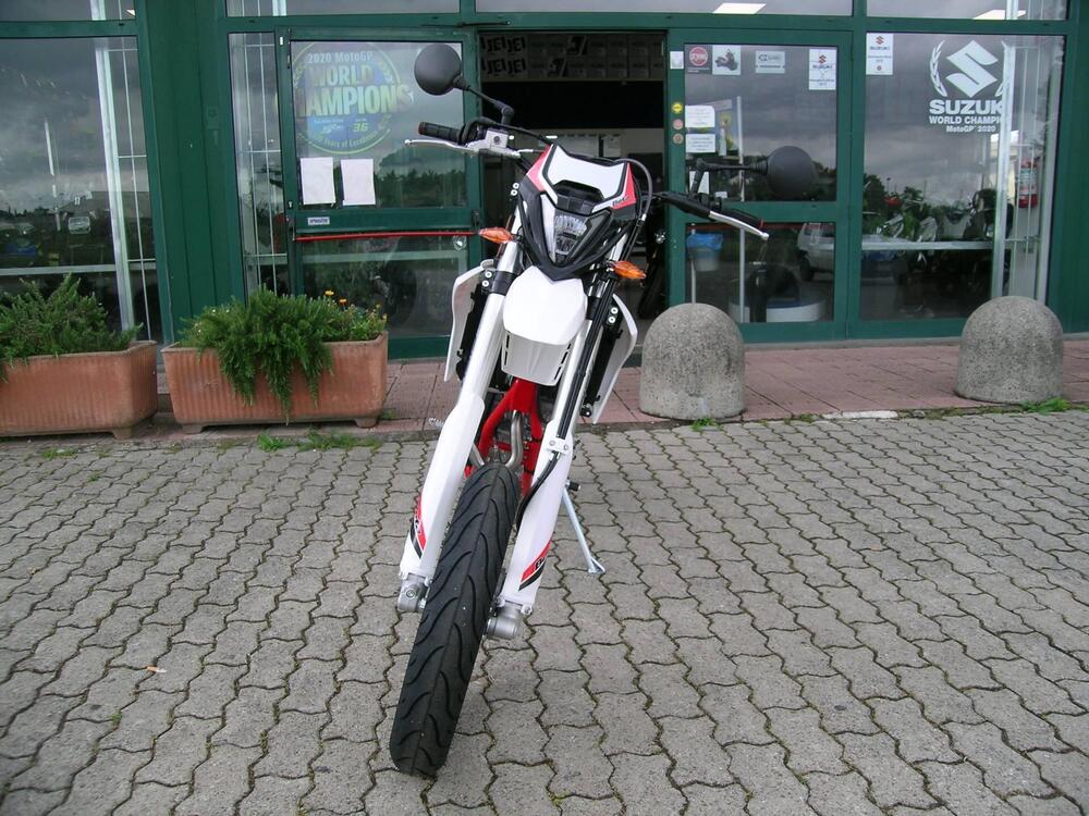 Betamotor RR 125 4T Motard LC (2021 - 23) (2)