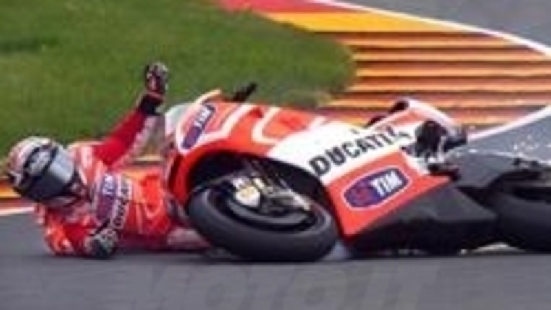 Lorenzo &egrave; gi&agrave; il pi&ugrave; veloce nelle libere al Sachsenring. Ducati a terra