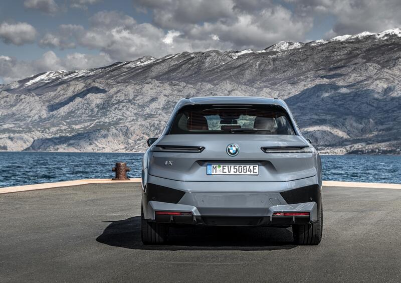 BMW iX (25)