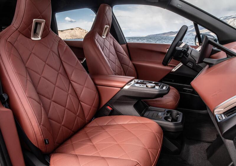 BMW iX (33)