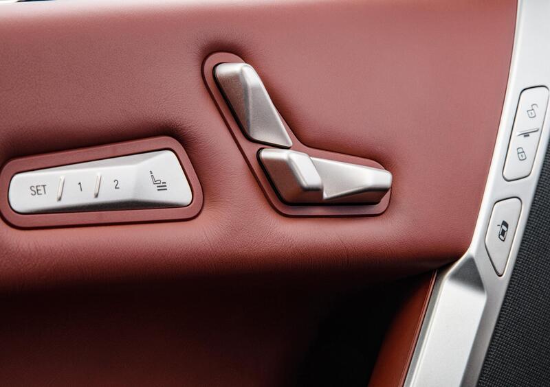 BMW iX (40)