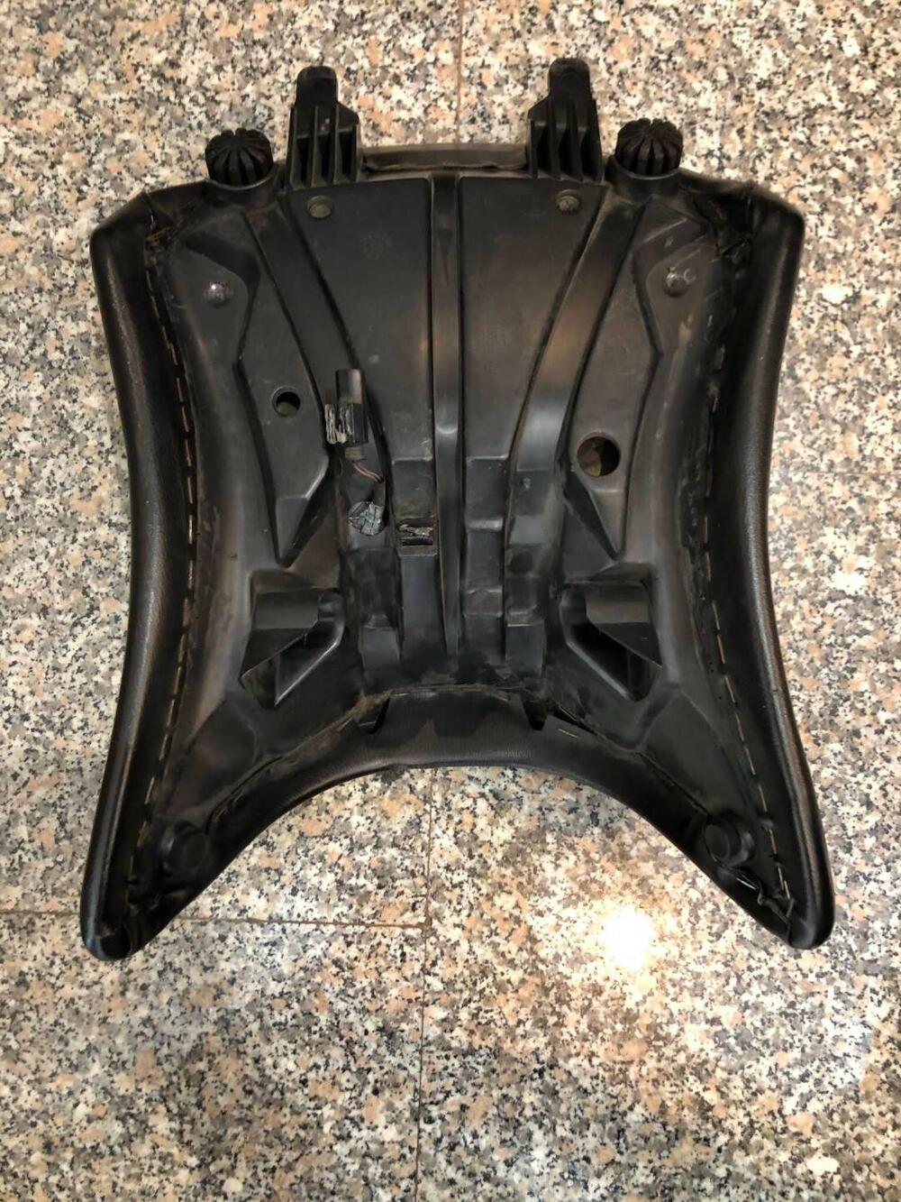 SELLE RISCALDATE BMW R 1200 RT (6)