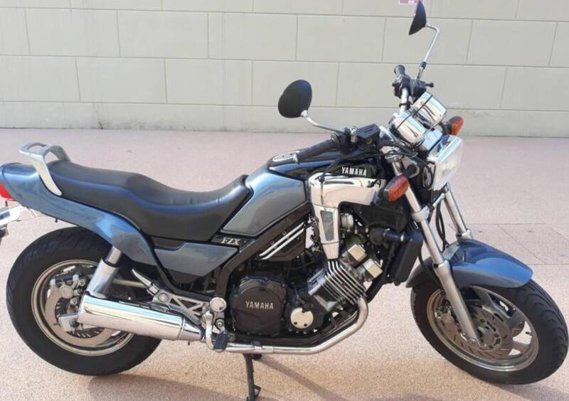 Yamaha FZX 750 FZX 750 (2)