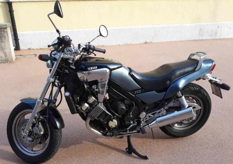 Yamaha FZX 750 FZX 750 (4)