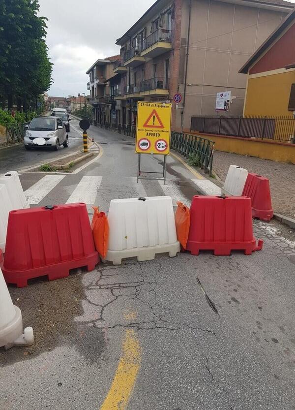 Dalla goliardata al processo penale: chiudono un ponte per scherzo e rimediano una denuncia