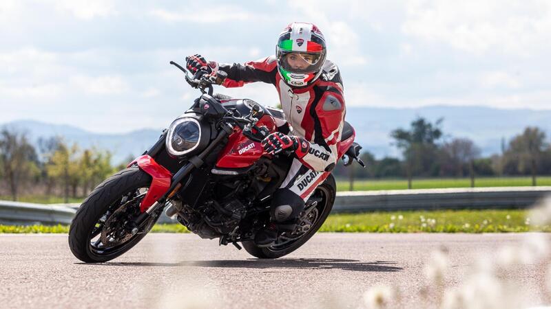 Il Spagna vendite in ripresa. Prima moto italiana &egrave; la Ducati Monster