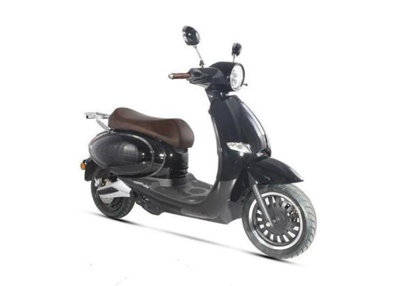 Norauto punta sul green. Scooter elettrico a meno di 2.000 &euro;