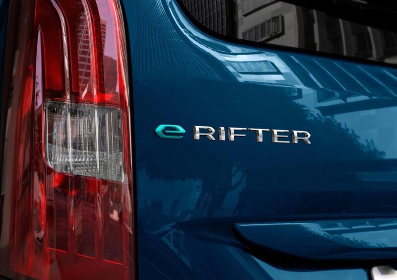 Peugeot e-Rifter (2021-24) (18)