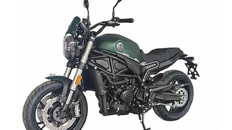 Benelli Leoncino 800. Il motore diventa un 800 pieno e guadagna potenza