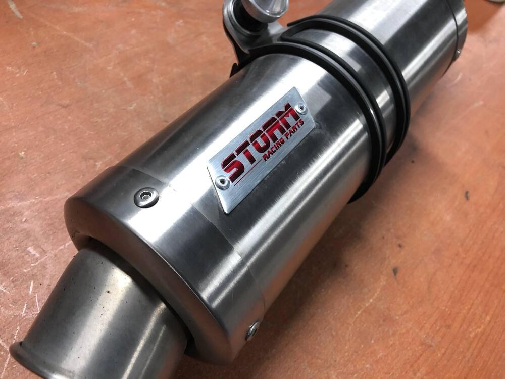 Scarico Storm Suzuki GSR 750 (6)