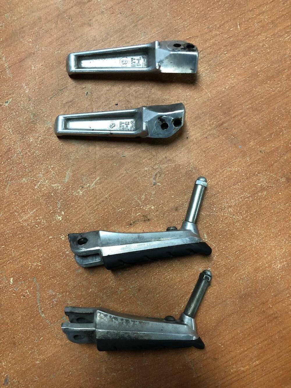 Pedane Honda CBR 1100XX '97-'00