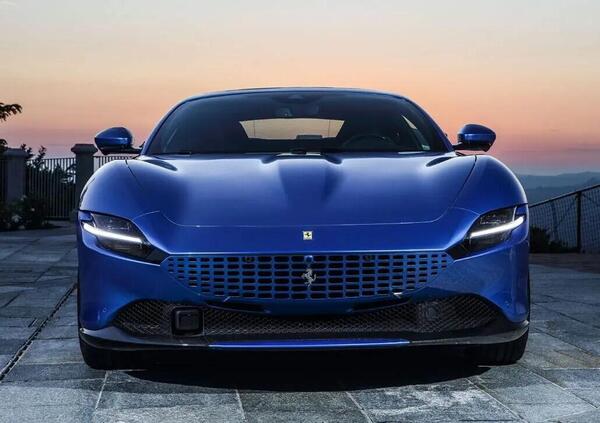 Camillo Langone: &laquo;La Ferrari &egrave; ormai asessuata. Viva la Maserati patriarcale!&raquo;