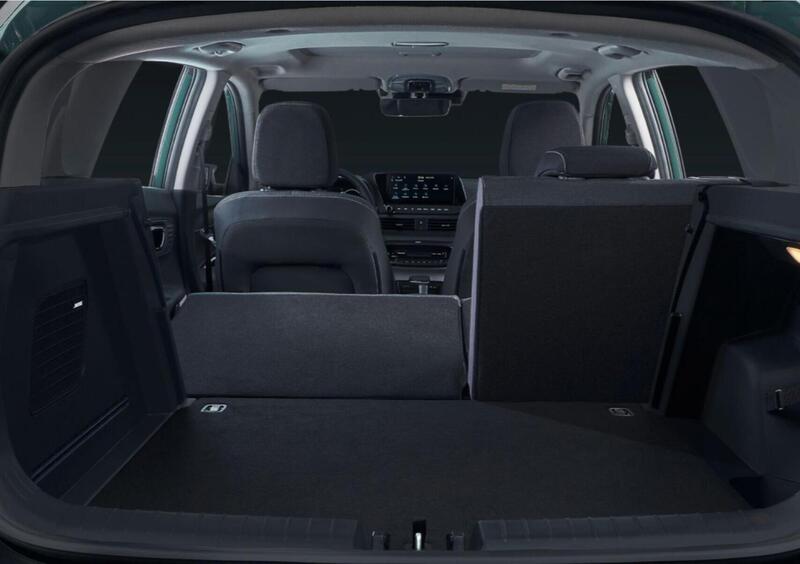 Hyundai Bayon (2021-->>) (16)