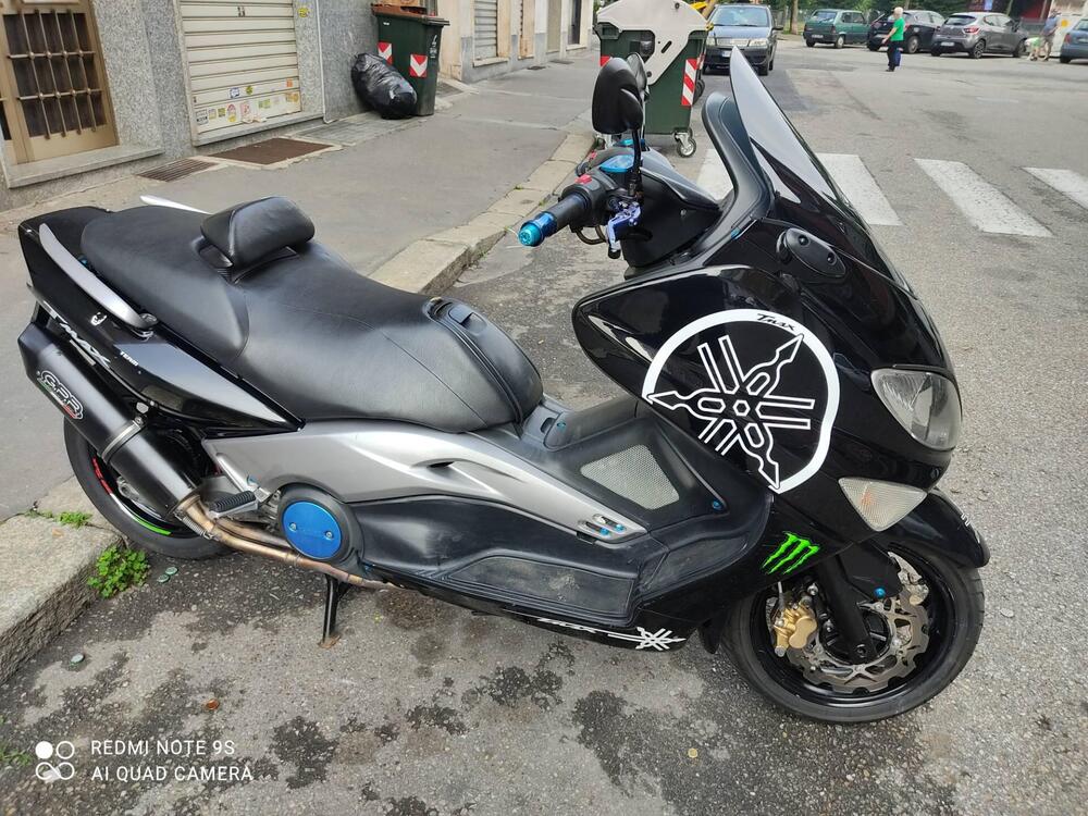 Yamaha T-Max 500 (2001 - 03) (4)