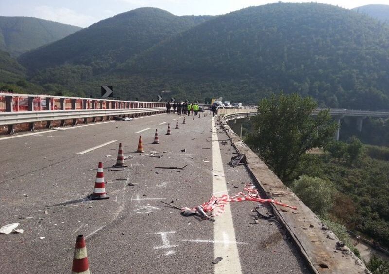 Opere da sbloccare, ci sono anche 18 strade