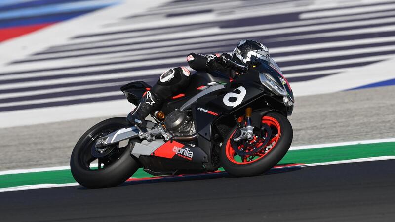 Aprilia RS 660: test in pista a Misano