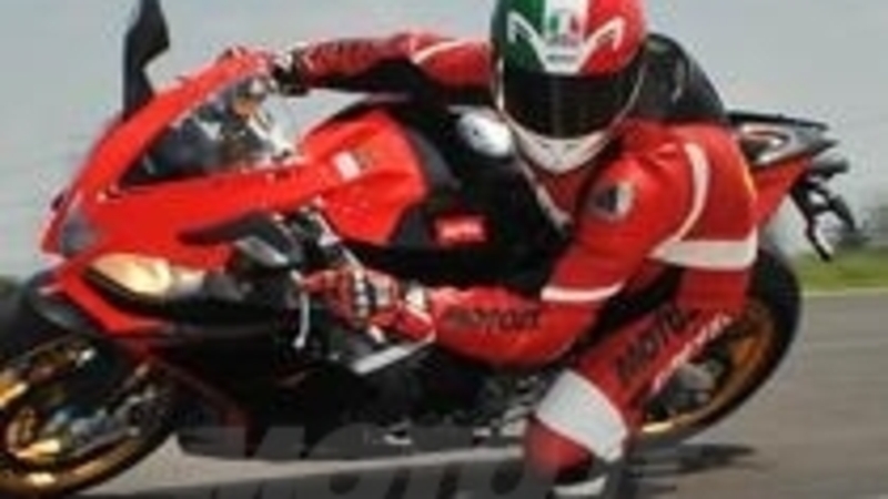 Aprilia RSV4 Factory ABS 