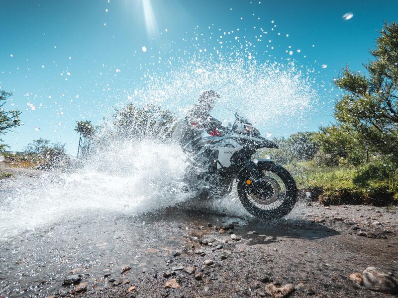 Benelli TRK 502, in sei mesi vendute pi&ugrave; moto dell&#039;intero 2020