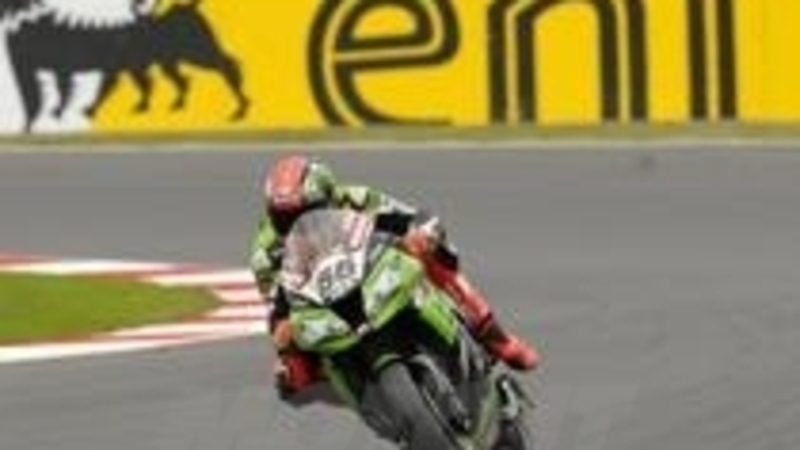 Sykes &egrave; il pi&ugrave; veloce nelle libere SBK di Silverstone