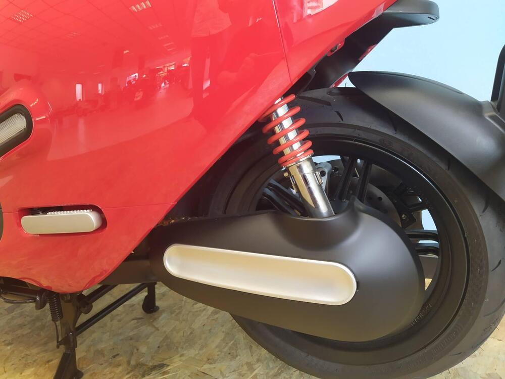 Horwin EK3 L3e (2022 - 24) (13)