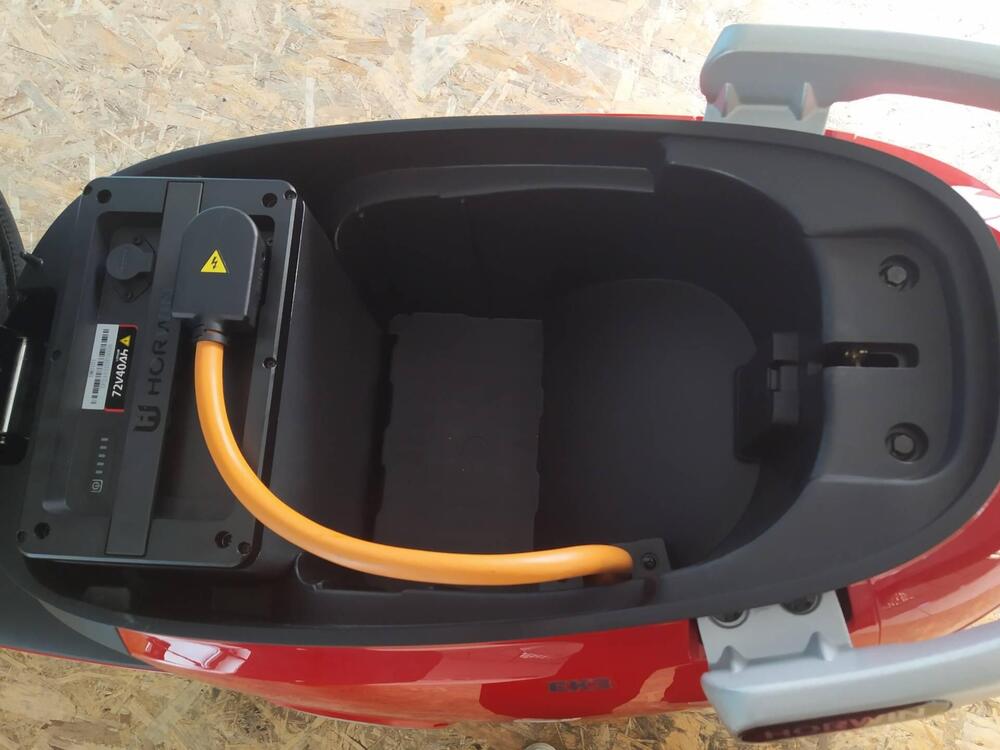 Horwin EK3 L3e (2022 - 24) (17)