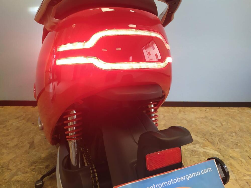 Horwin EK3 L3e (2022 - 24) (9)