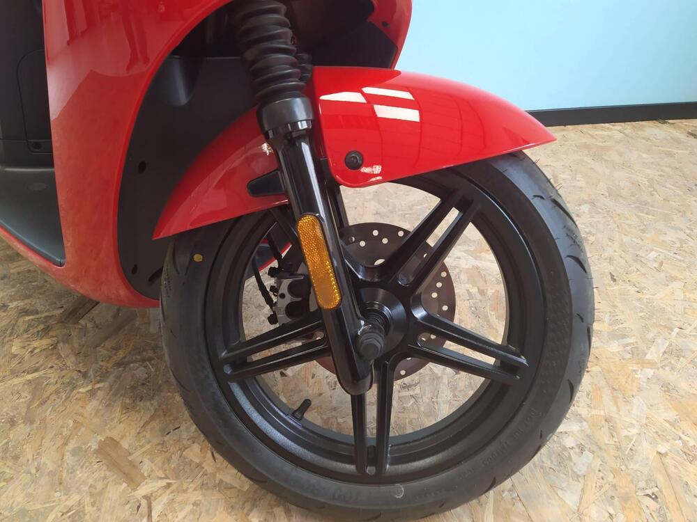 Horwin EK3 L3e (2022 - 24) (12)