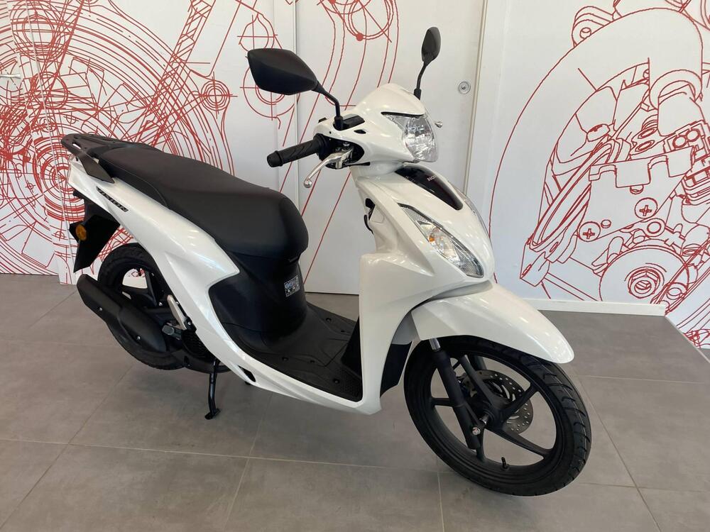 Honda Vision 110 (2025) (7)