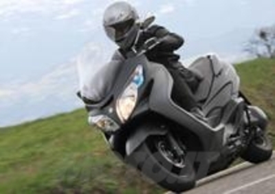 Suzuki Burgman 400 Lux