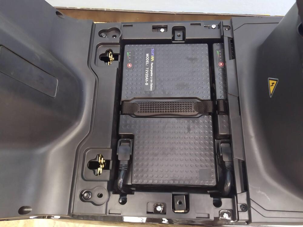 Sunra Italia Robo S L3e (2021 - 25) (18)