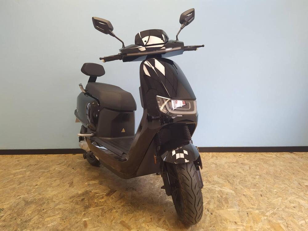 Sunra Italia Robo S L3e (2021 - 25) (3)