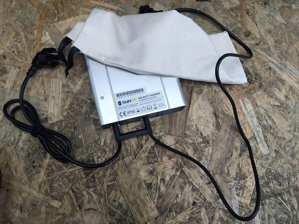 Sunra Italia Robo S L3e (2021 - 25) (20)