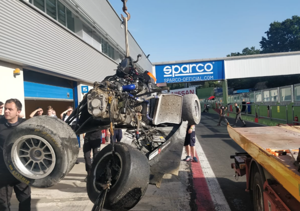 [VIDEO] Paura a Vallelunga in Formula 4: terribile incidente per Cenyu Han 