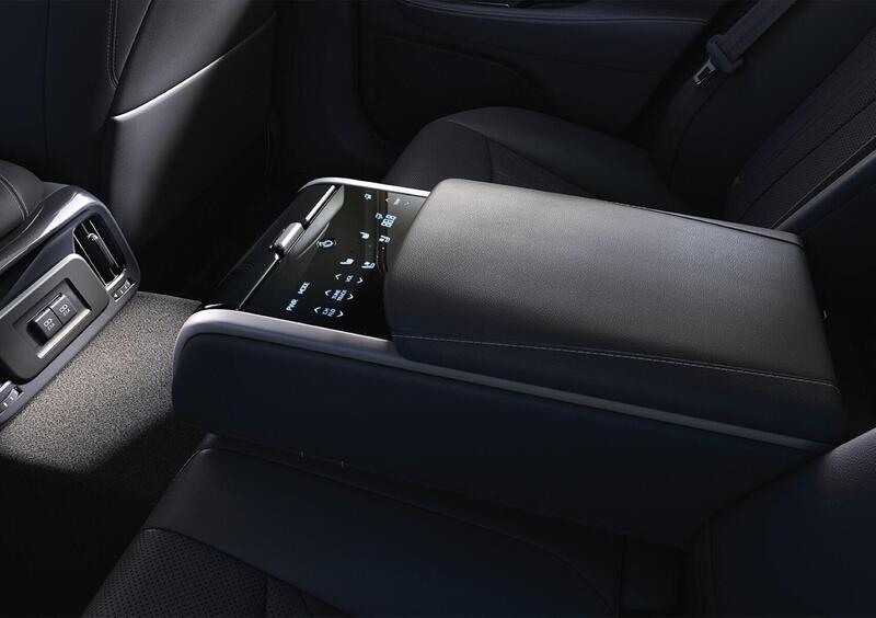 Toyota Mirai (2019-->>) (24)