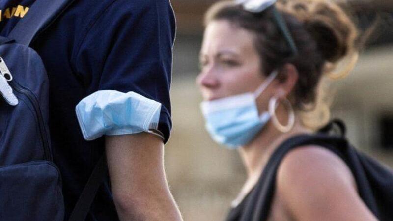 Covid e Spostamenti. L&#039;Italia tutta bianca dice addio alle mascherine (all&#039;aperto)