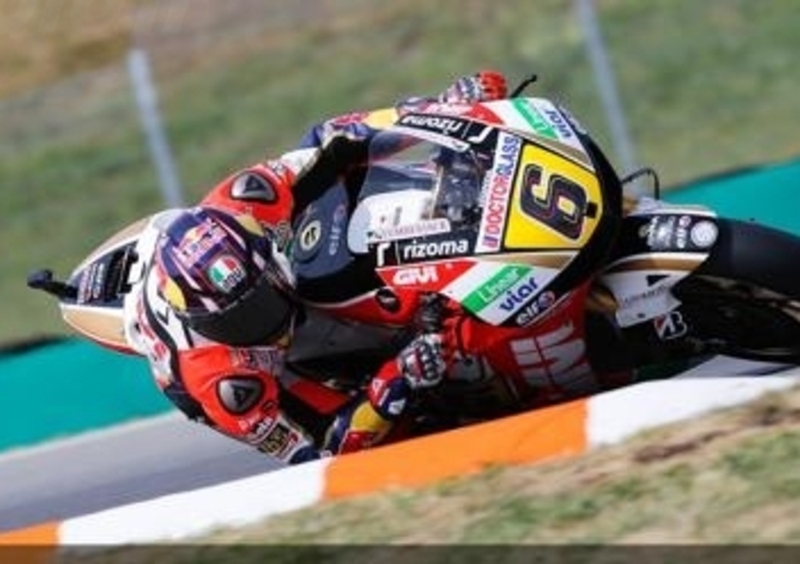 Bradl &egrave; il pi&ugrave; veloce della prima giornata di libere a Brno