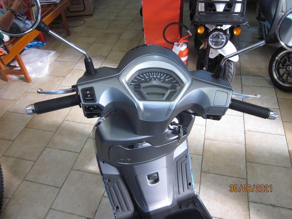 Kymco Like 50 4T (2021 - 25) (6)