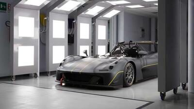 Dallara EXP, la Stradale si trasforma in una belva da pista