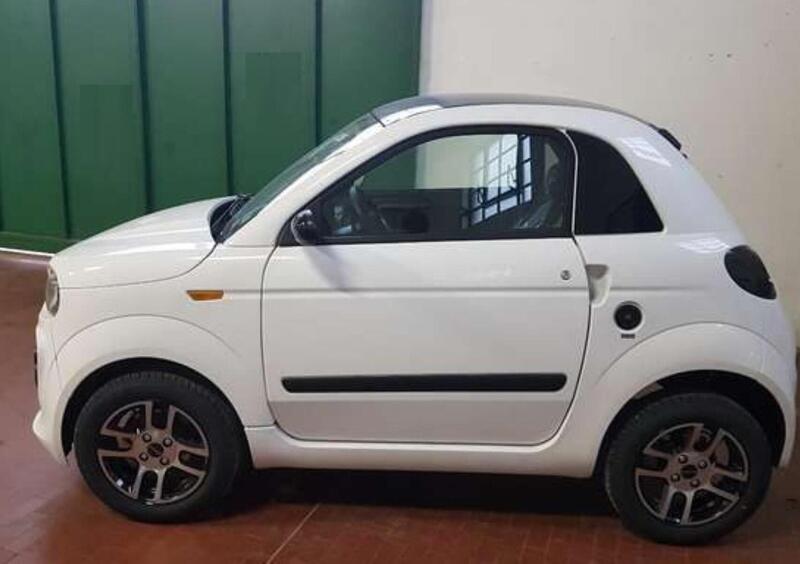 Microcar MGO 6 (2019-->>) (2)