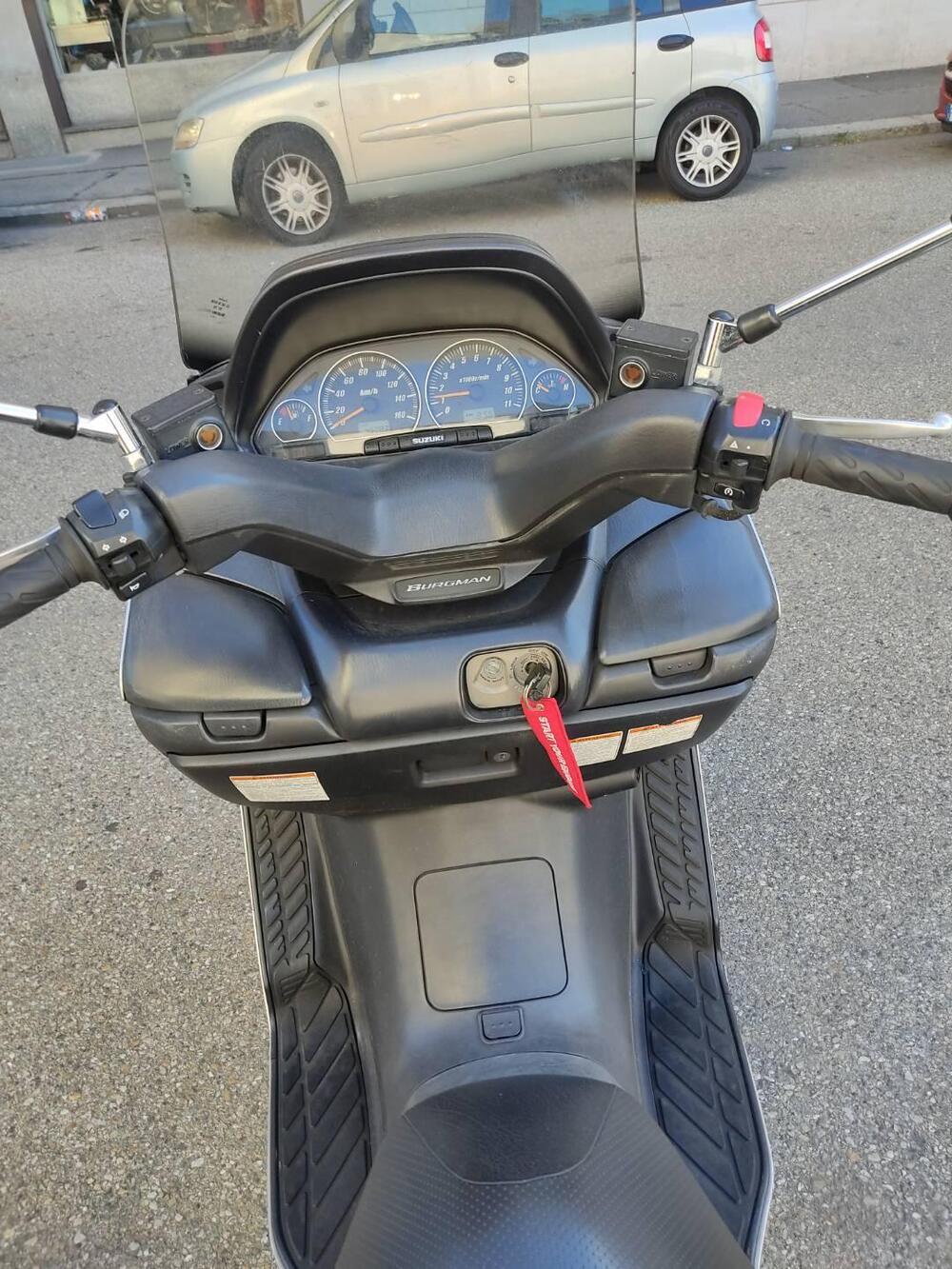 Suzuki Burgman AN 400 i.e. (2004 - 05) (4)