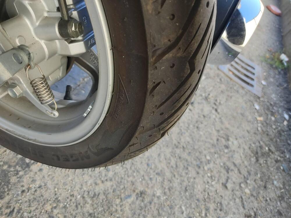 Suzuki Burgman AN 400 i.e. (2004 - 05) (8)