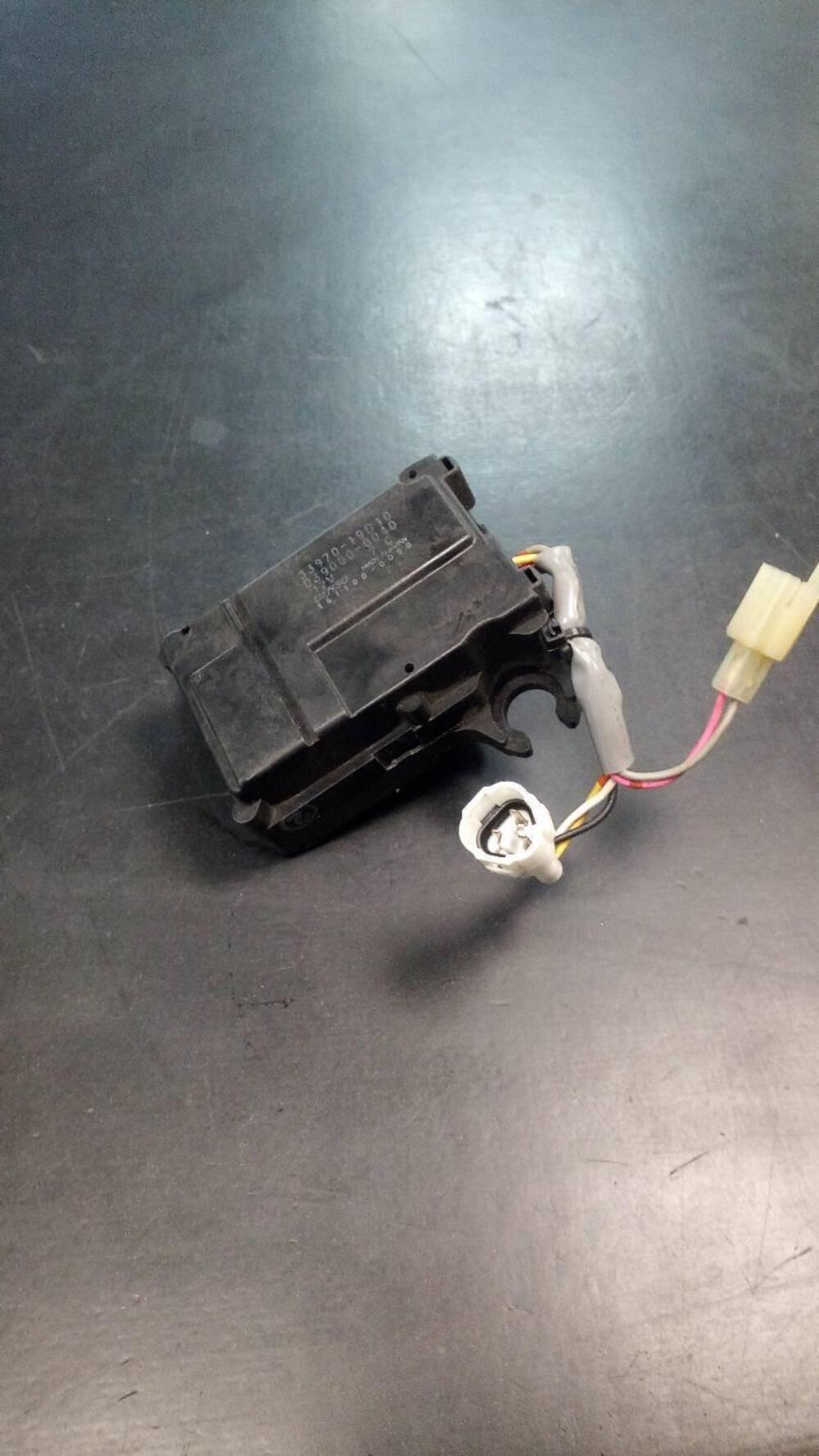 motorino valvola scarico GSXR1000 K3 Suzuki (2)