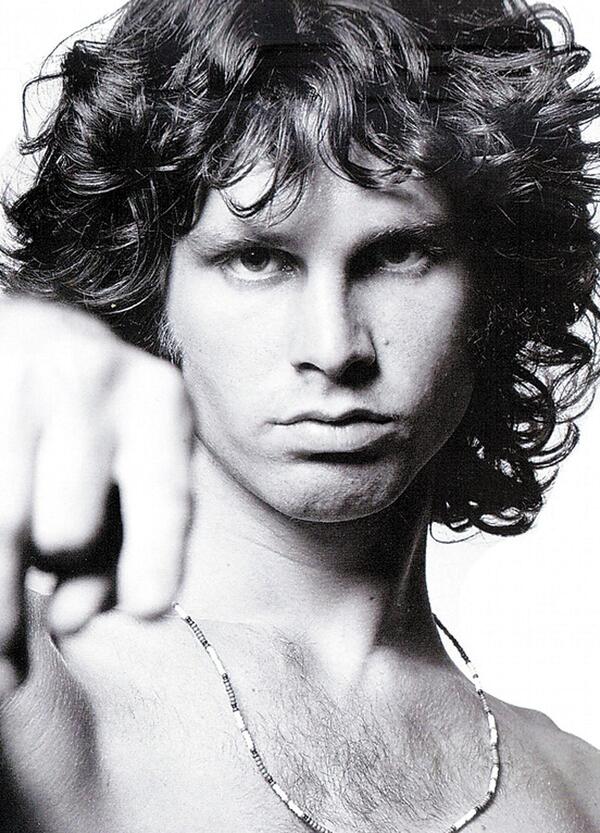 Jim Morrison, tra Dioniso e Freud. Lucrezia Ercoli: &laquo;Un rituale violento e purificatore lungo 50 anni&raquo;